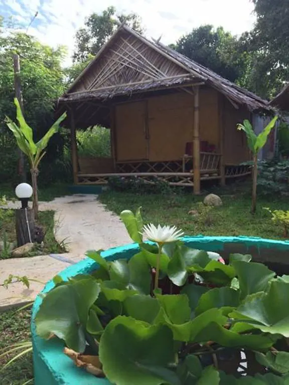 Hatzanda Bamboo House Ko Lanta